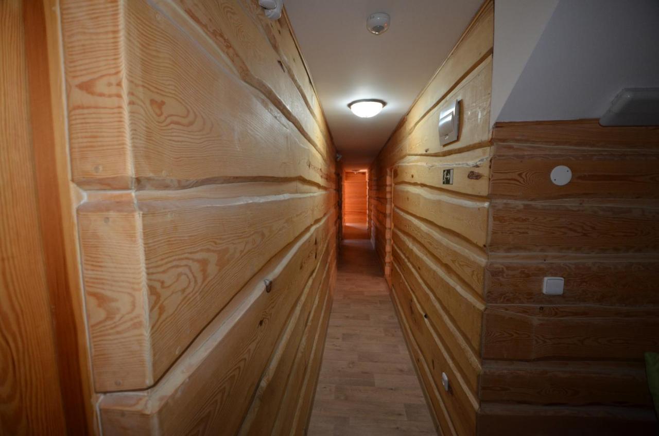 Penzion Lion Pec pod Snezkou Exterior foto